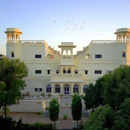 V Resorts Jhalamand Garh Jodhpur Τζοντχπούρ Εξωτερικό φωτογραφία
