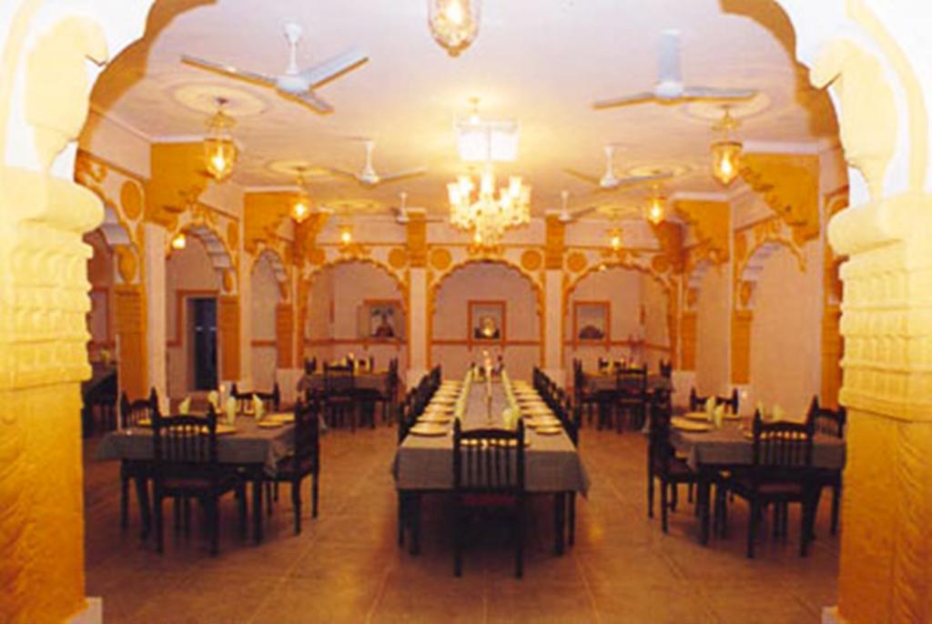 V Resorts Jhalamand Garh Jodhpur Τζοντχπούρ Εξωτερικό φωτογραφία